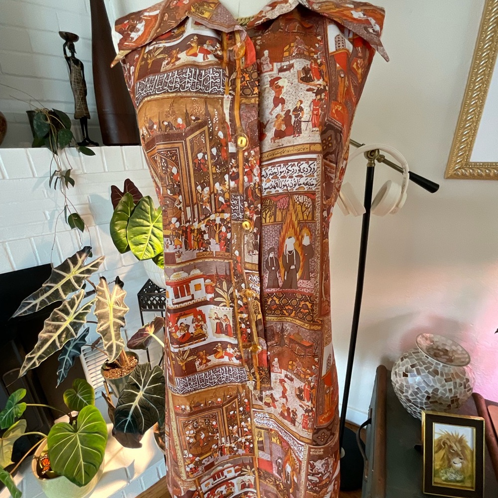 Elegant Brown Patterned Dress